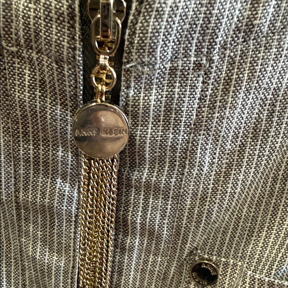 Anne Klein Gray Striped Sleeveless Blouse - Picture 3 of 7